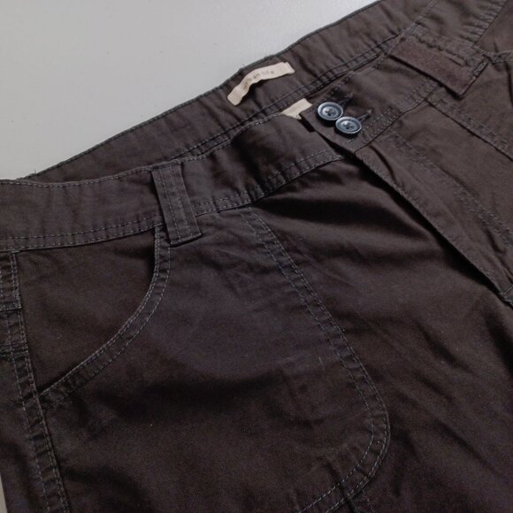 Urban Life Brown Cargo Capris - Picture 3 of 16
